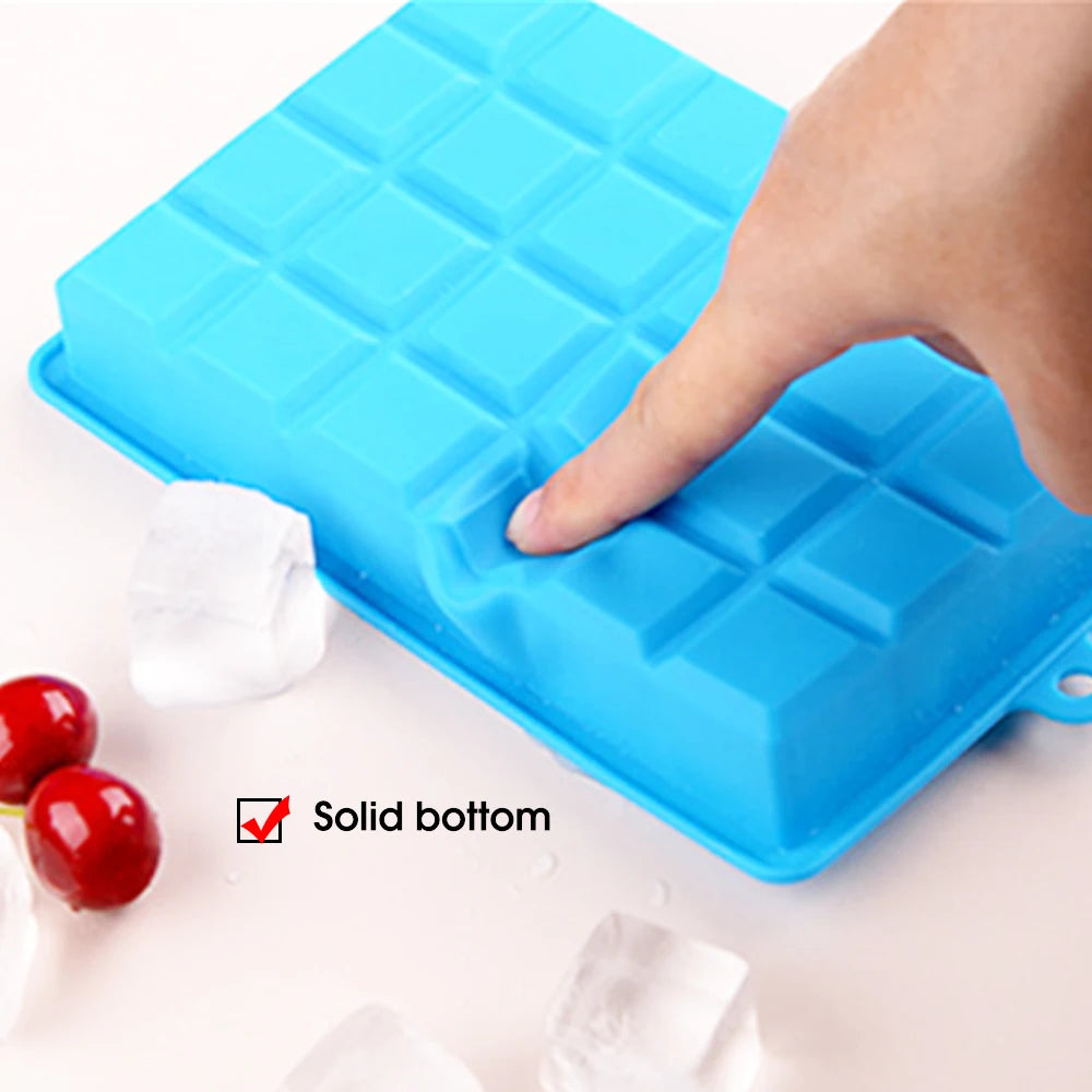 ChengHaoRan 24-Hole Silicone Ice Tray – Food-Grade, Square Ice Cubes, Jelly & Mold | With or Without Lid